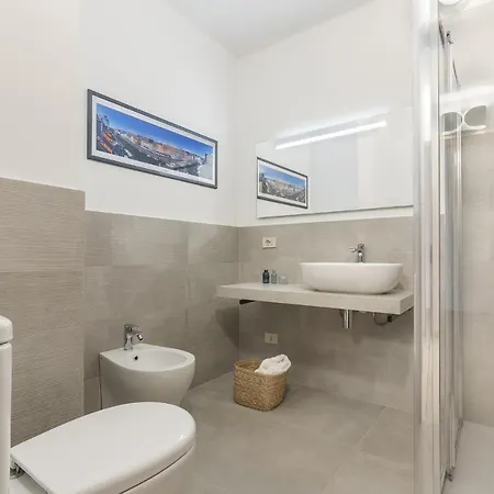 Apartment A 5 Min Dalla Stazione X5