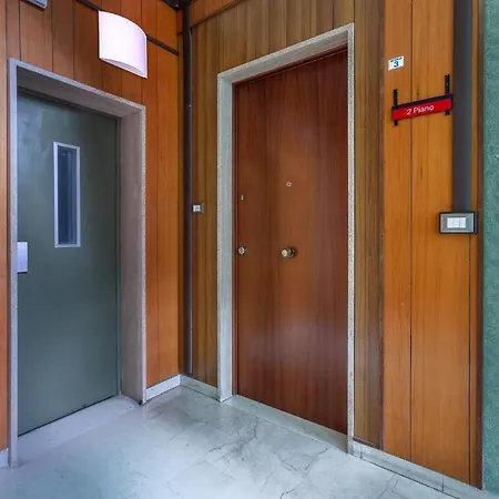 A 5 Min Dalla Stazione X5 * 페라라