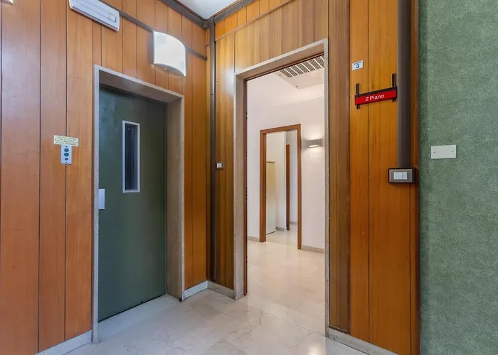 Apartament Guesthost - A 5 Min Dalla Stazione X5 Ferrara